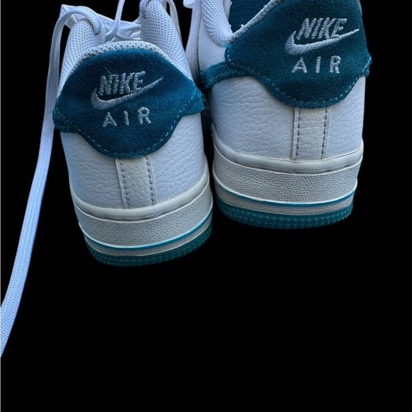 Nike Air Force 1 (GS) X Space Jam Lola Bunny - Picture 4 of 10